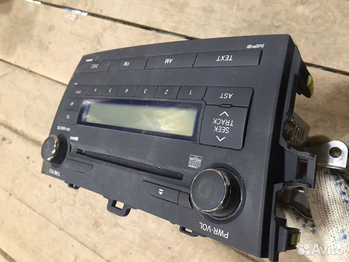 Магнитола Toyota Corolla 150 86120-12A30