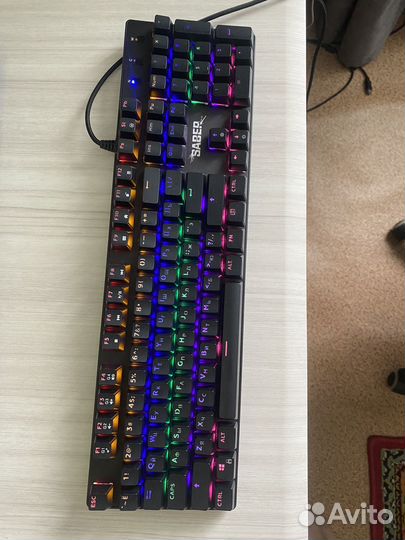 Игровая клавиатура механическая клавиатура