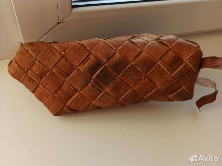 Лапоть из бересты.,босик