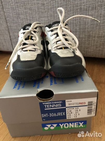 Кроссовки yonex размер 31