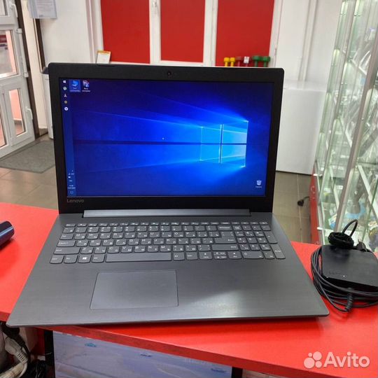 Ноутбук Lenovo