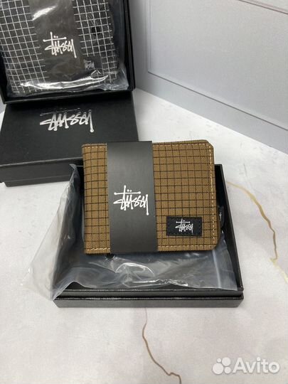 Новый кошелек Stussy клетчатый