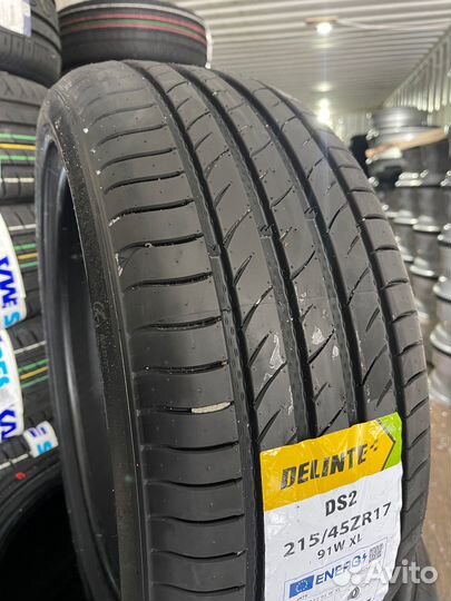 Delinte DS2 215/45 R17 91W