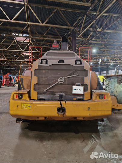 Фронтальный погрузчик Volvo L180H, 2016