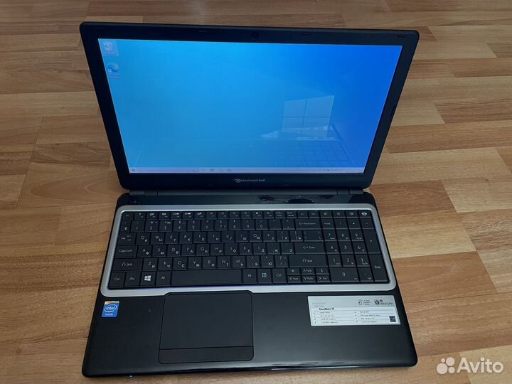 Ноутбук Acer Packard Bell