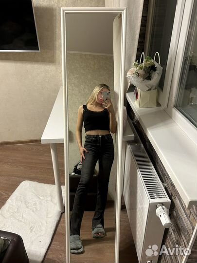 Джинсы женские