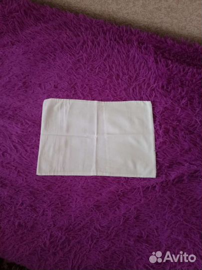 Подушка с наволочкой