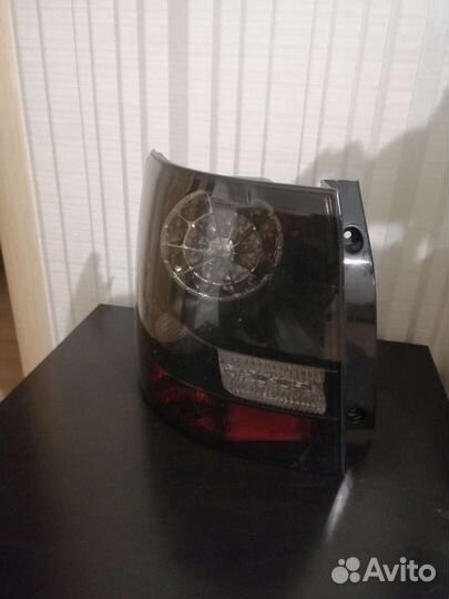Фонарь задний левый Range Rover Sport