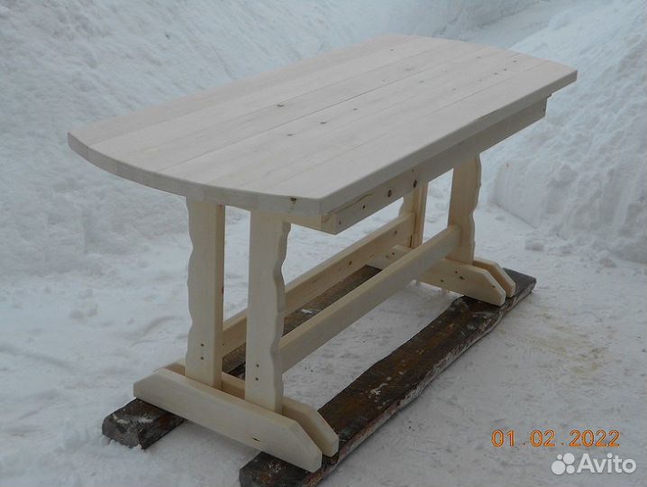 Столы из липы и сосны