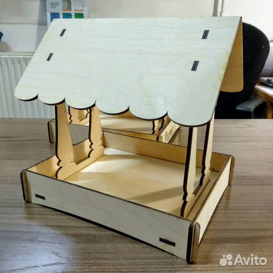 Кормушка для птиц