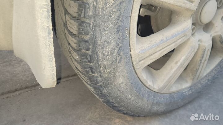 Nokian Tyres Hakkapeliitta 9 225/55 R17