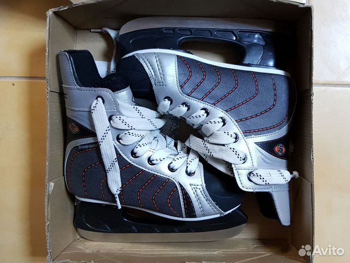 Коньки 35 р хоккейные