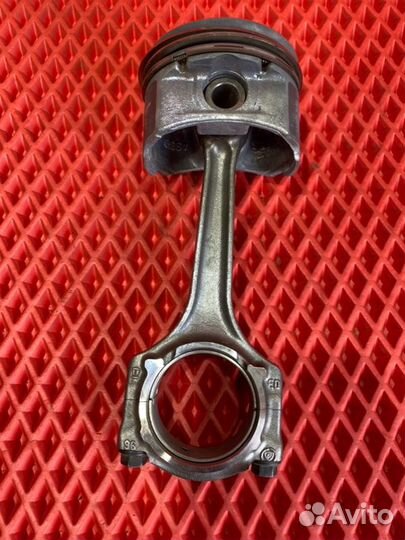 Поршень с шатуном Fiat Doblo 223 350A1000 2008