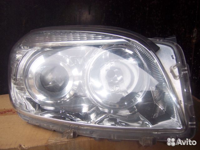 Фара RAV 4