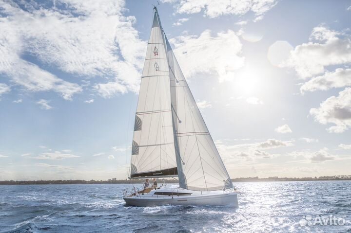 Парусная яхта Dehler 34