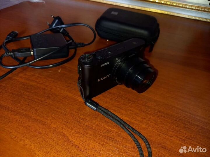 Компактный фотоаппарат sony