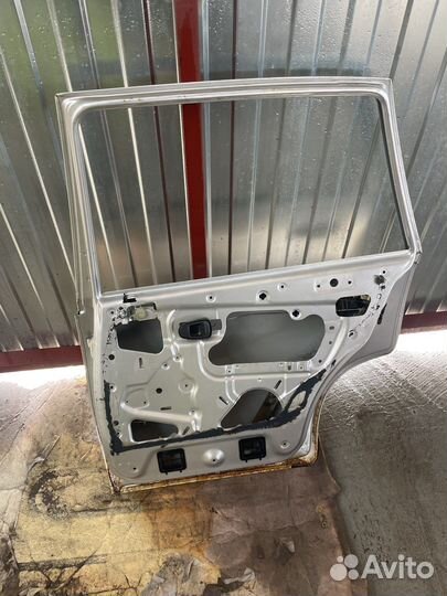 Дверь задняя правая daewoo nexia