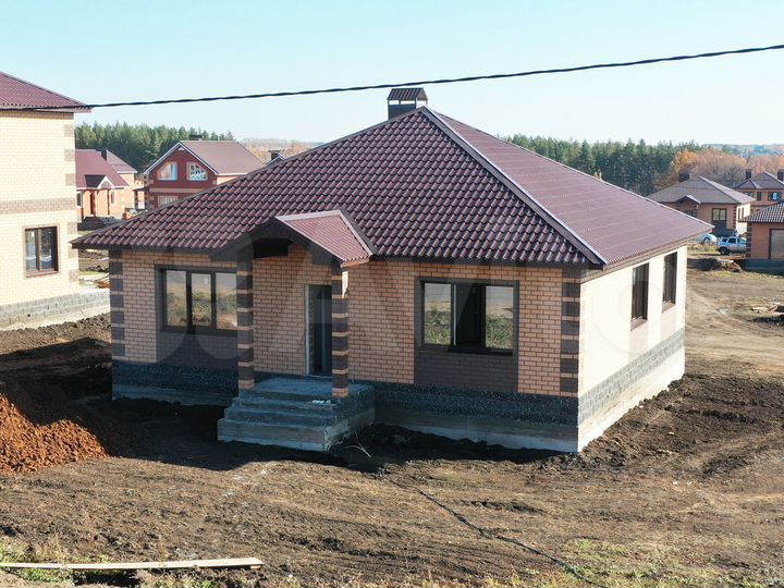 Дом 111 м² на участке 6 сот.