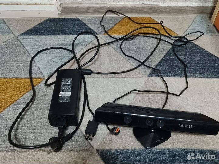 Xbox 360 + Kinect + игры