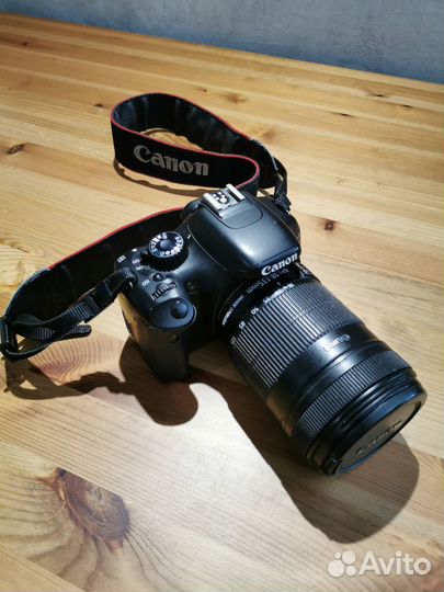 Canon eos 550d + объектив 18 - 135 мм фотоаппарат
