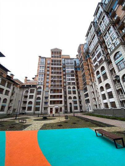 2-к. квартира, 57 м², 5/12 эт.