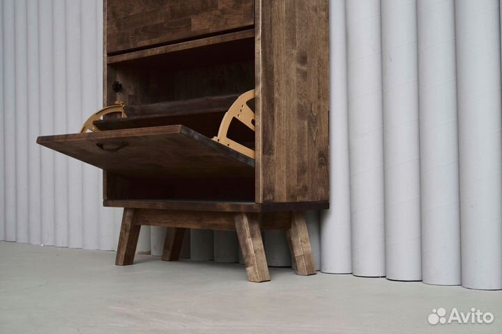 Обувница из массива дерева City в прихожую