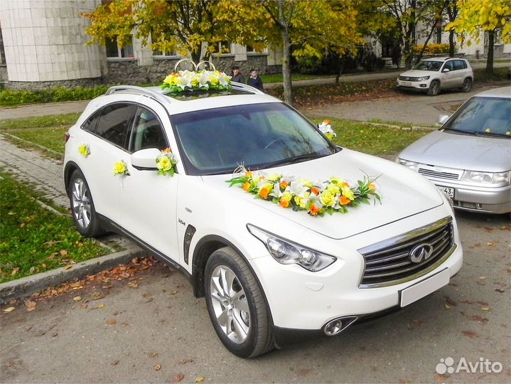 Продам свадебные украшения на машину кусты