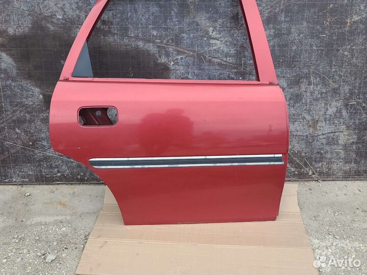 Дверь задняя правая Opel Vectra B 1995-2001