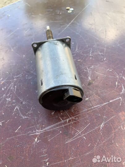 Моторчик изменения фаз грм BMW 7 серия