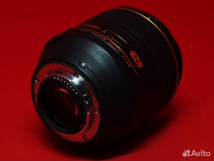 Nikon 85mm f/1.4G AF-S Nikkor