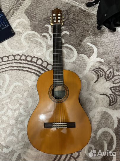 Гитара yamaha c40