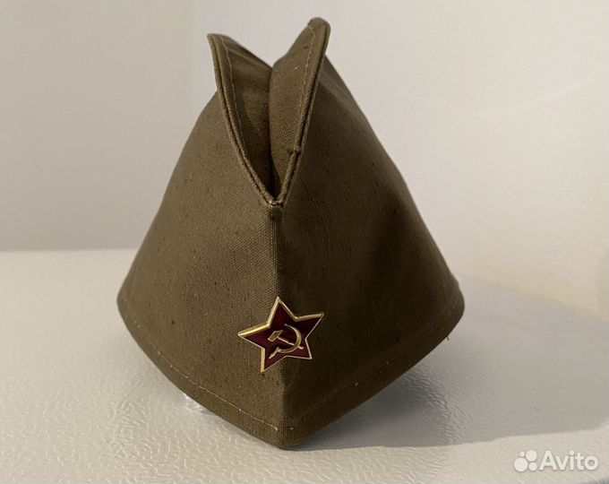 Пилотка СССР со значком