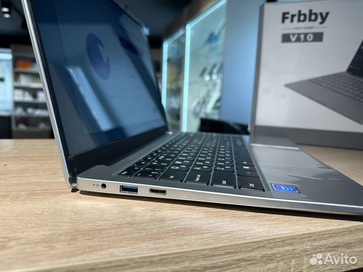 Ноутбук Frbby V10 8gв/256 gb
