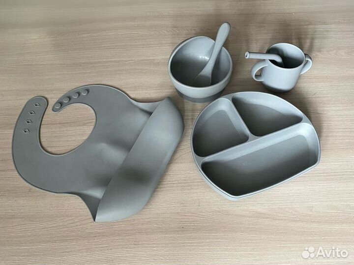 Силиконовая детская посуда