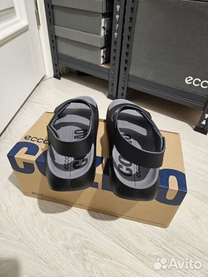 Новые сандали ecco cozmo 40