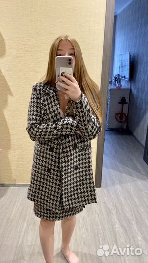 Костюм женский теплый с юбкой