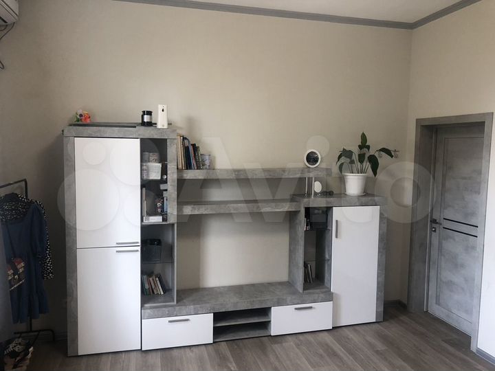 Комната 94 м² в 2-к., 1/4 эт.