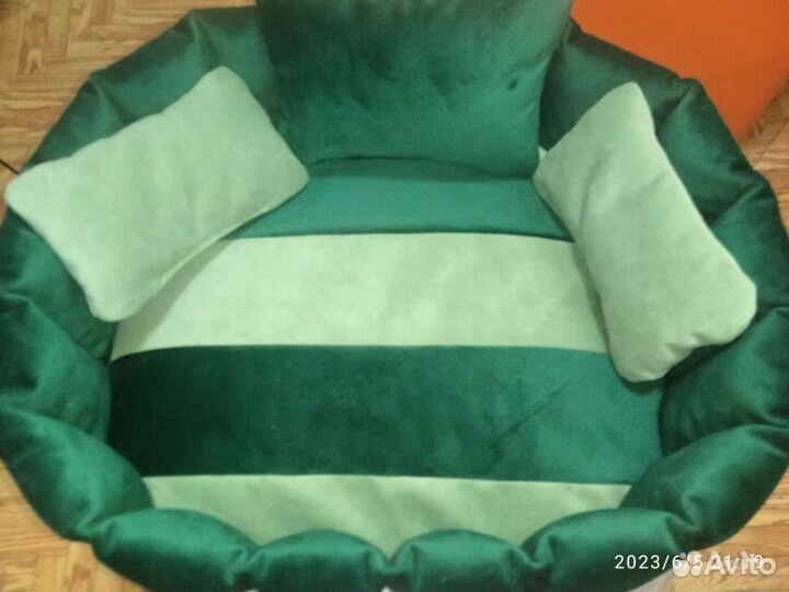 Лежанка для собак и кошек