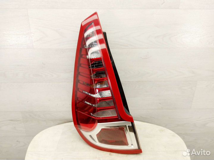 Фонарь задний левый Renault Scenic 3. 2009-2012