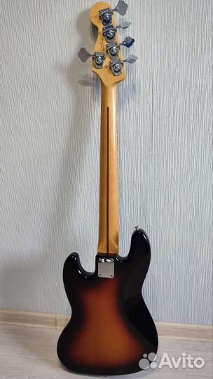 Бас гитара fender jazz bass 5