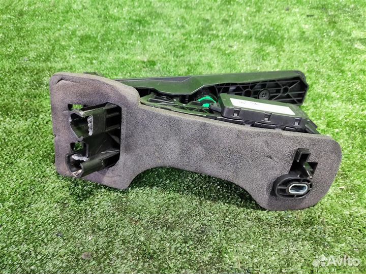 Педаль газа электронная volkswagen Caddy 4 2019