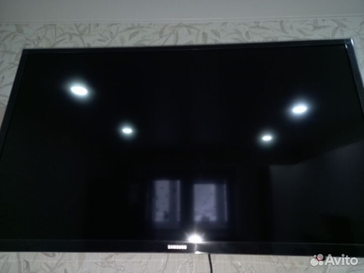 Телевизор samsung