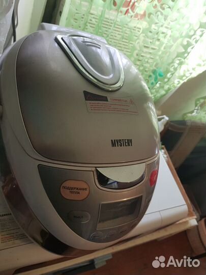 Мультиварка новая,Mystery 1010