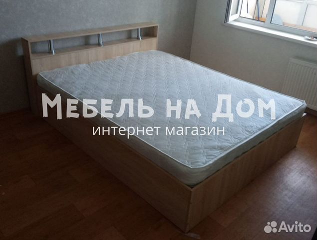 Кровать