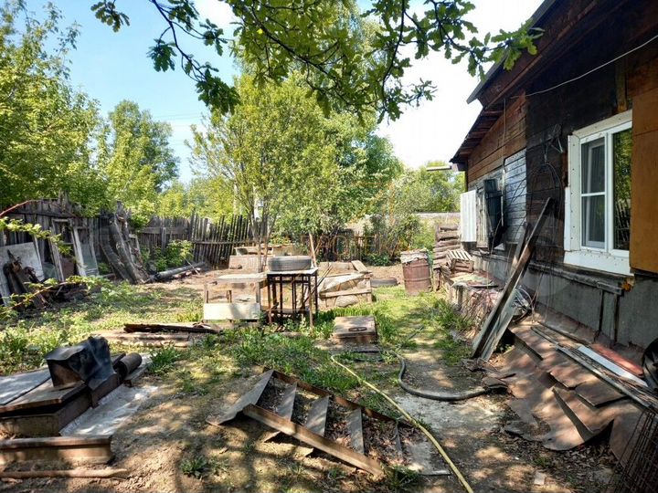 Дом 63 м² на участке 10 сот.