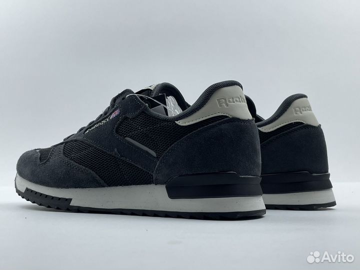 Кроссовки Reebok classic