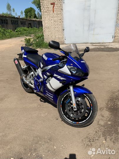 Yamaha r6