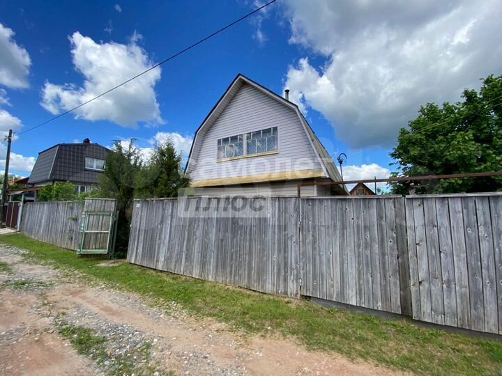 Дача 50 м² на участке 6 сот.