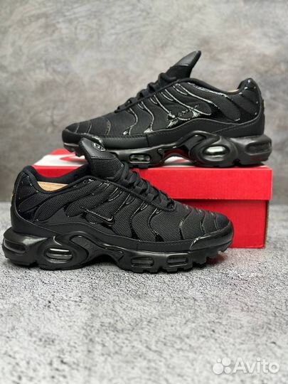 Nike Air Max Plus Triple Black