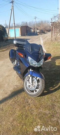Honda st1300